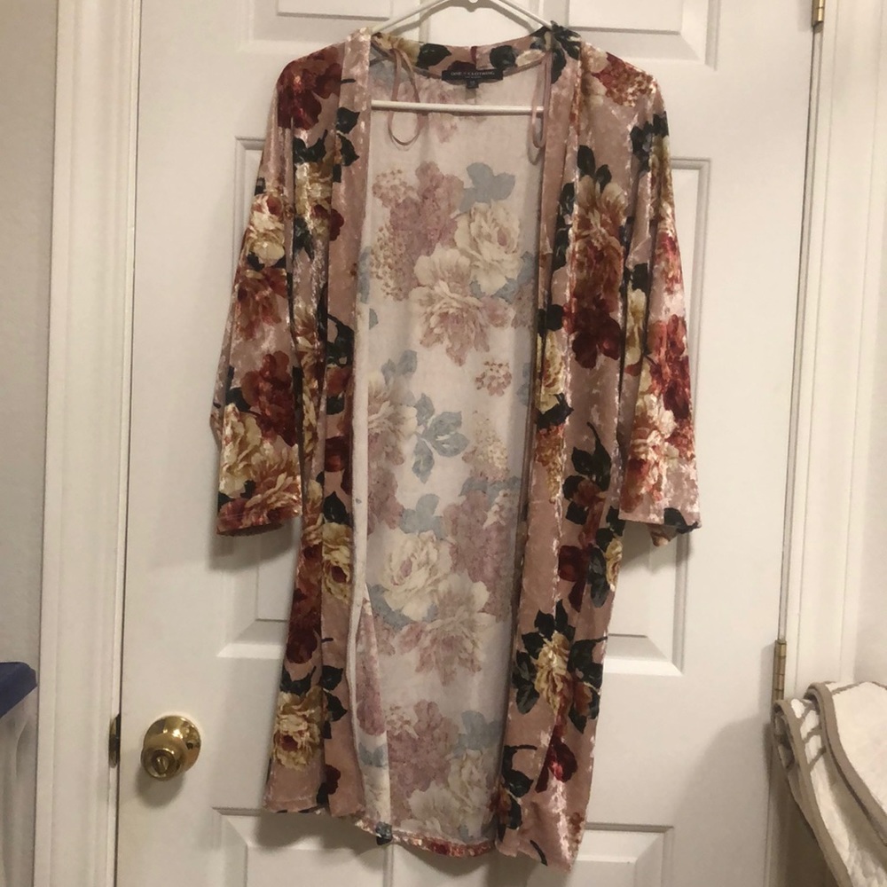 One Clothing cardigan velvet floral flowers